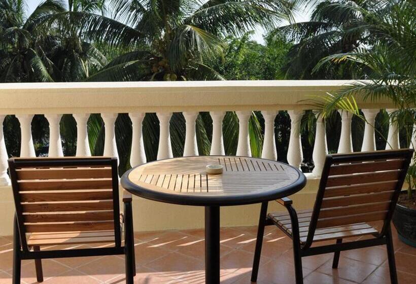 اتاق کلاس بیزنس, Palm Beach Resort & Spa