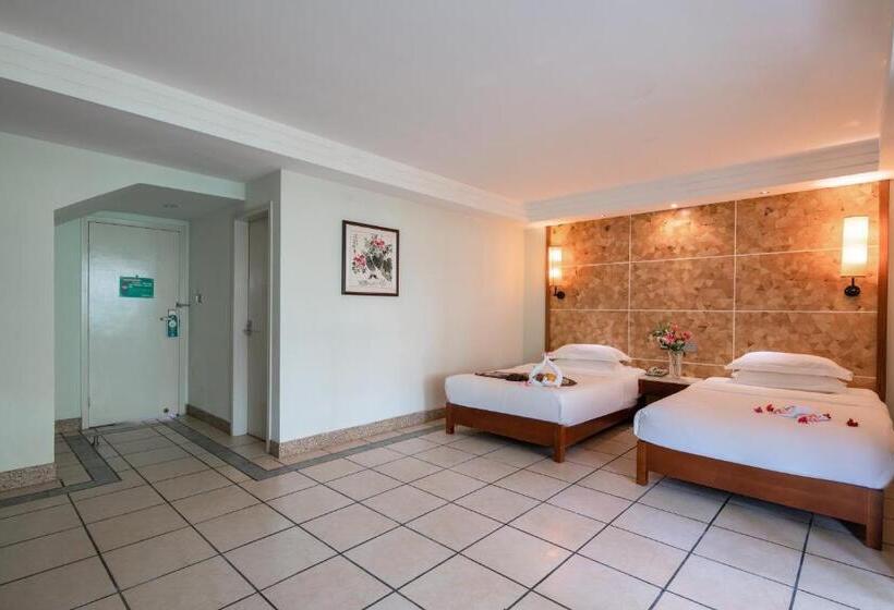 اتاق استاندارد با چشم‌انداز باغ, Palm Beach Resort & Spa