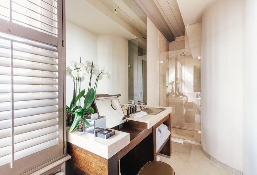 اتاق لوکس, The Dylan Amsterdam   The Leading Hotels Of The World