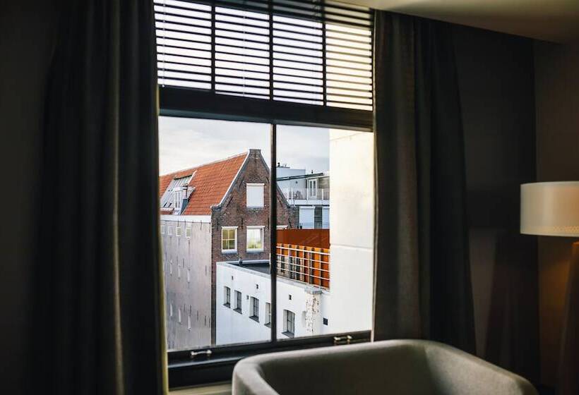 Standard Room, The Dylan Amsterdam