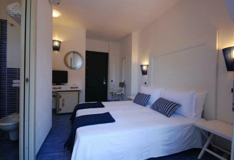 标准单人间, Unahotels Club Hotel Ancora