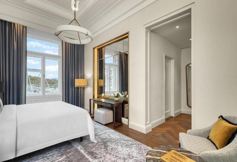 اتاق استاندارد با تخت بزرگ, Matild Palace, A Luxury Collection