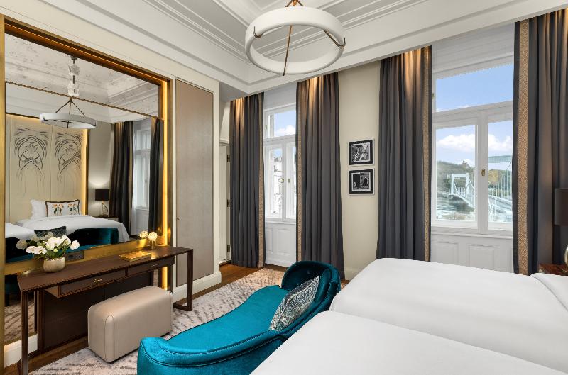 اتاق استاندارد با چشم‌انداز رودخانه, Matild Palace, A Luxury Collection