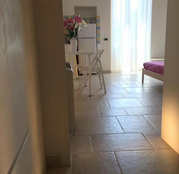 اتاق لوکس, Cantaluna B&b