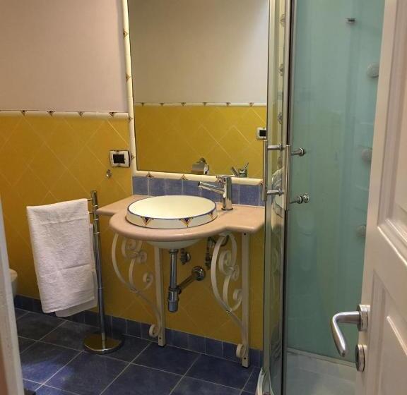 اتاق استاندارد, Cantaluna B&b