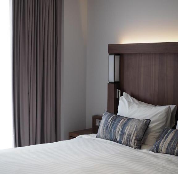 اتاق سوپریور, Courtyard By Marriott London Heathrow Airport