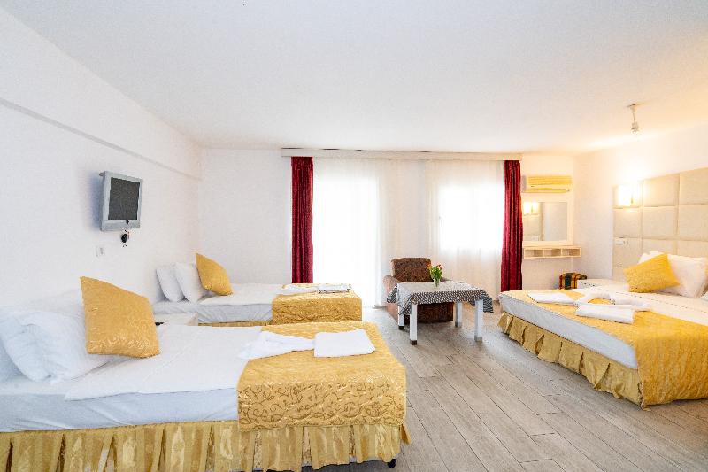 استودیوی استاندارد, Grand Villa Sol Apart