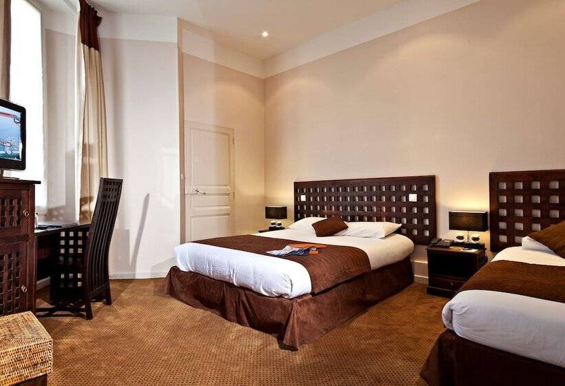 Quarto Familiar, Best Western Le Comtadin