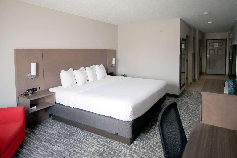 اتاق استاندارد با تخت بزرگ, Country Inn & Suites By Radisson, Council Bluffs, Ia