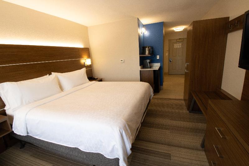 سوئیت با تخت بزرگ, Holiday Inn Express & Suites Manassas, An Ihg