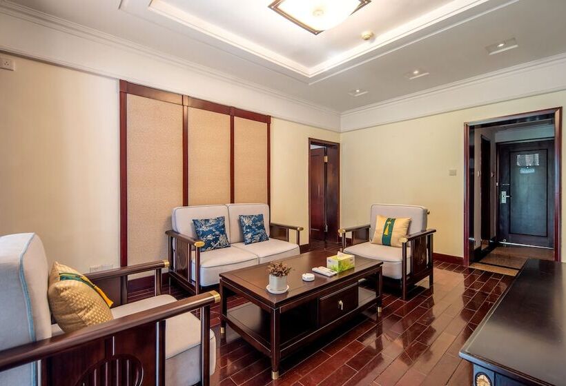 سوییت سوپریور, Hunan New Pipaxi
