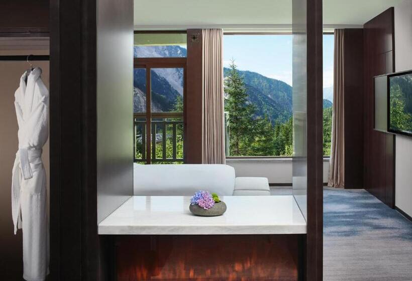 سوئیت کلاب, Intercontinental Resort Jiuzhai Paradise, An Ihg