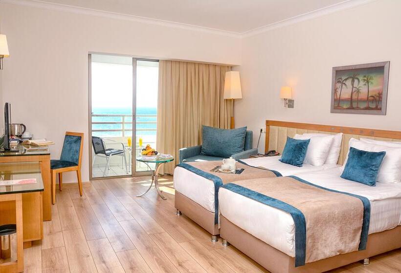 اتاق استاندارد با چشم‌انداز دریا, Korumar Hotel Deluxe