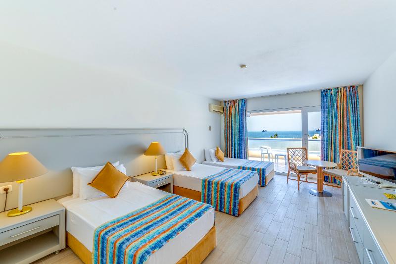 Quarto standard vista mar, The Grand Blue Sky International  All Inclusive