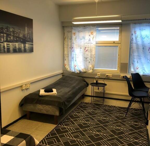 اتاق استاندارد یک تخته با سرویس بهداشتی مشترک, Hostel400kokkola Extend