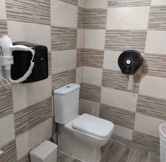 اتاق استاندارد چهار تخته, Albergue Con Encanto D'camiño