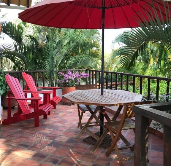 استودیوی لوکس, Arapaima B&b