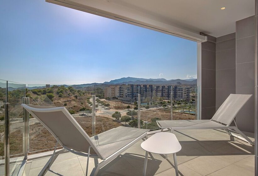 2 Bedrooms Apartment Mountain View, Blue Line Apartment