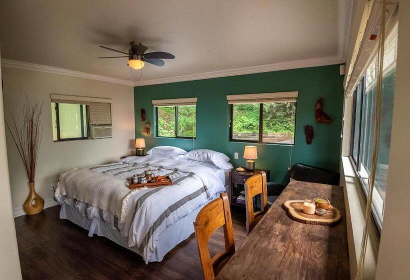 اتاق استاندارد با تخت بزرگ, The Fraser River's Edge B&b Lodge