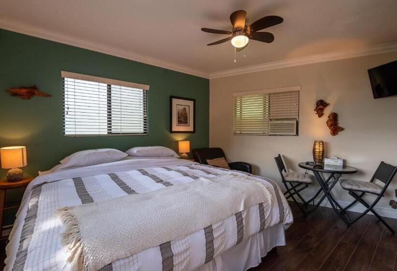 اتاق استاندارد با تخت بزرگ, The Fraser River's Edge B&b Lodge