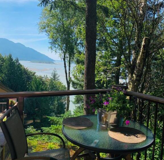 اتاق استاندارد با تخت بزرگ, The Fraser River's Edge B&b Lodge