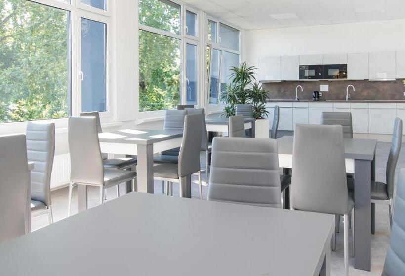 اتاق استاندارد چهار تخته, NEOHOSTEL Berlín