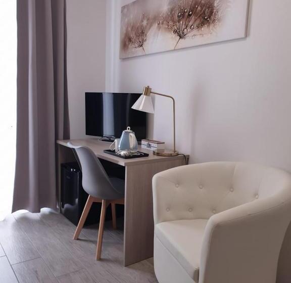 اتاق استاندارد یک نفره, Camere Santa Rita