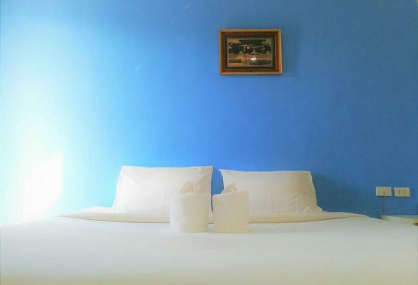 اتاق لوکس, Andaman Place