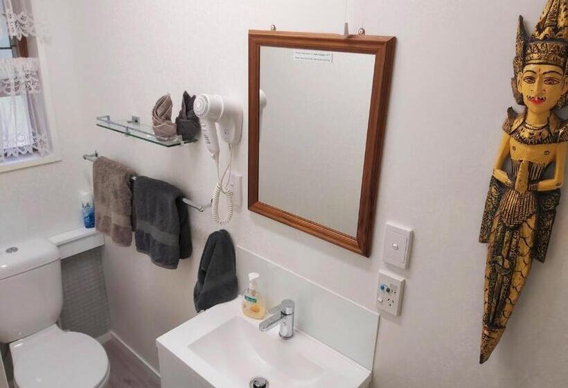 اتاق استاندارد با چشم‌انداز باغ, Rotorua City Homestay