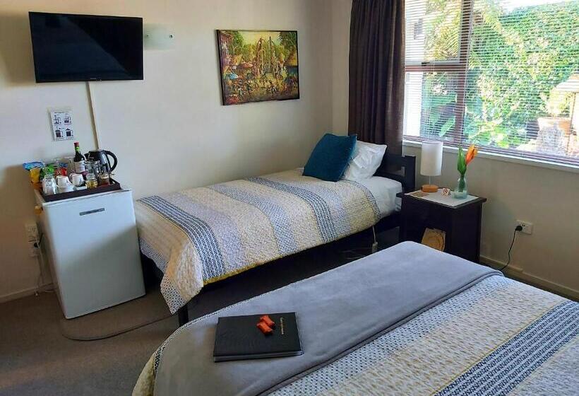 اتاق استاندارد با چشم‌انداز باغ, Rotorua City Homestay