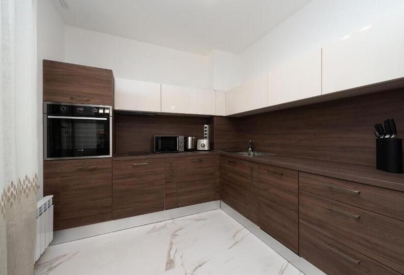 آپارتمان 3 خوابه, Grand Vitosha Apartments