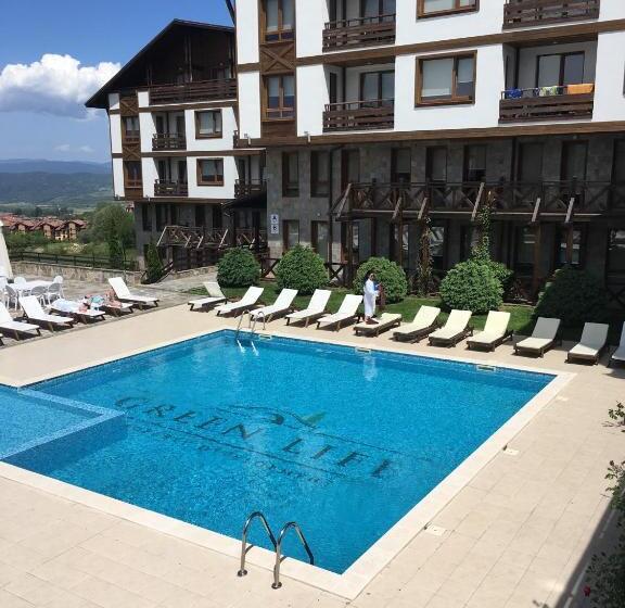 استودیوی لوکس, Green Life Boutique Apartments