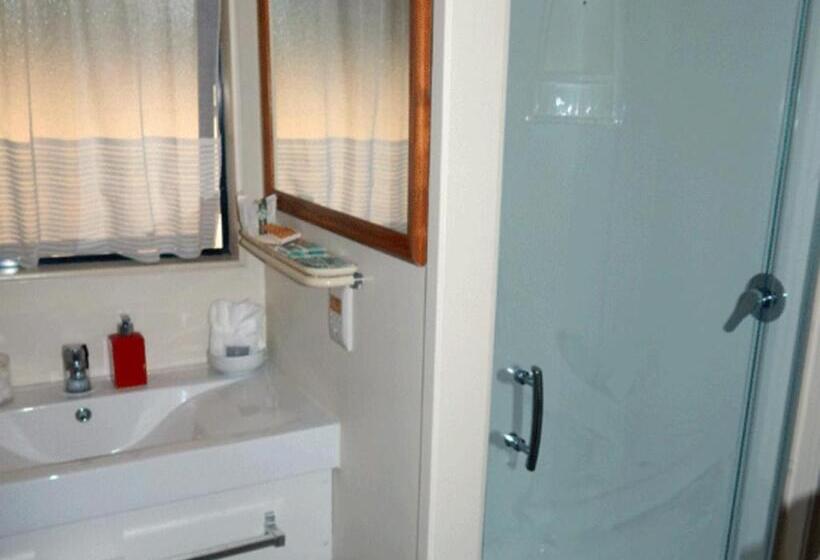 سوییت, Cheviot Park Motor Lodge