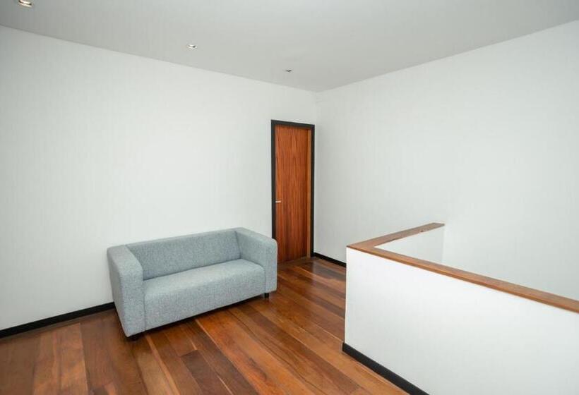 Deluxe Suite King Bed, Winter Suites Campos Do Jordão   Capivari