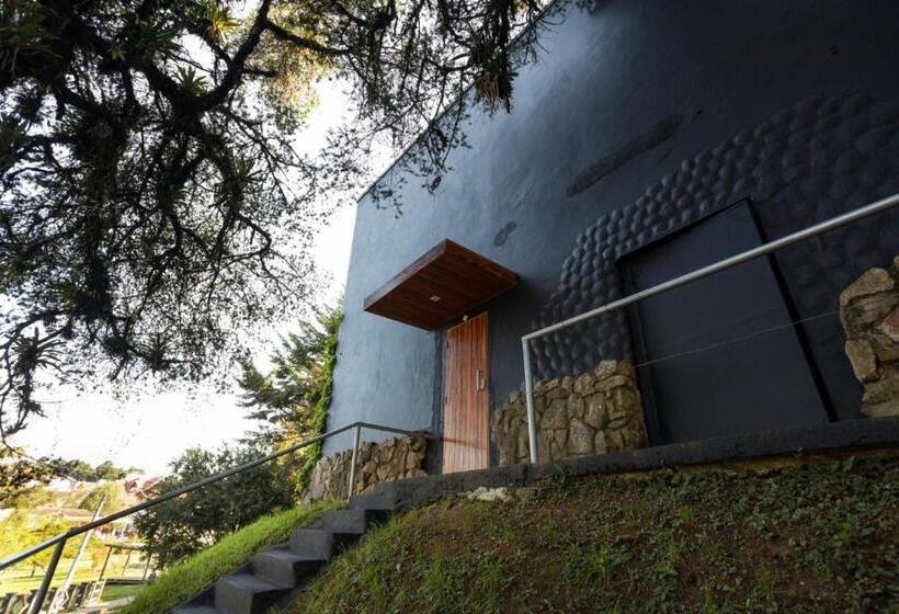 Deluxe Suite King Bed, Winter Suites Campos Do Jordão   Capivari