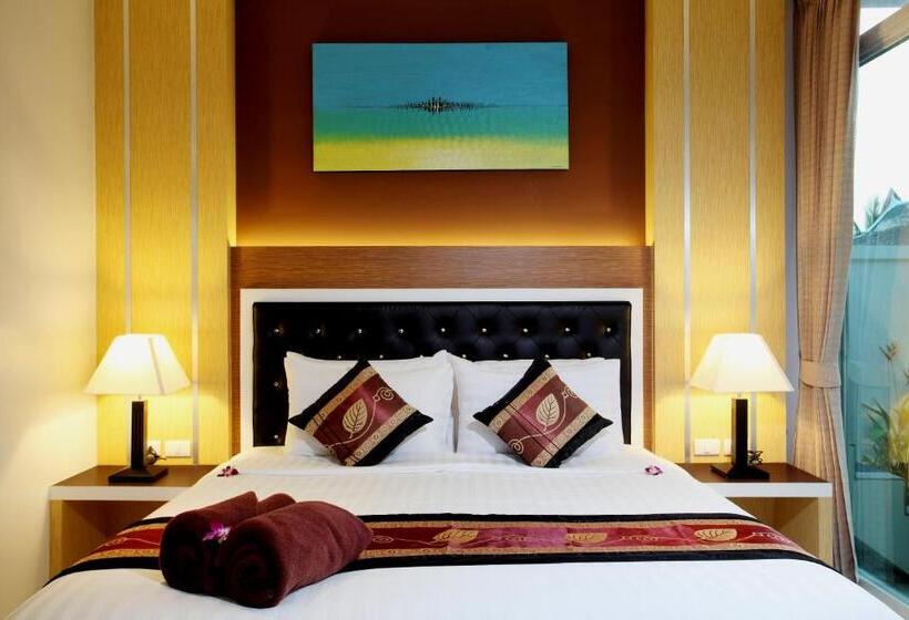 ویلای 4 خوابه, Kata Sea View Villas
