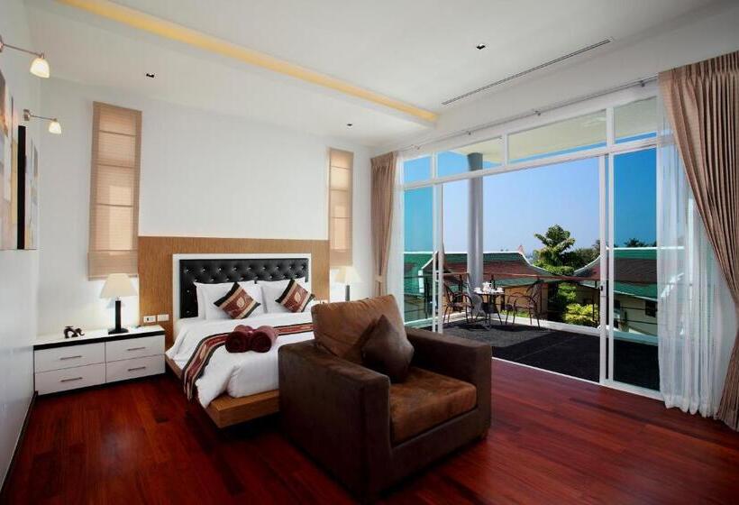 ویلای 4 خوابه, Kata Sea View Villas