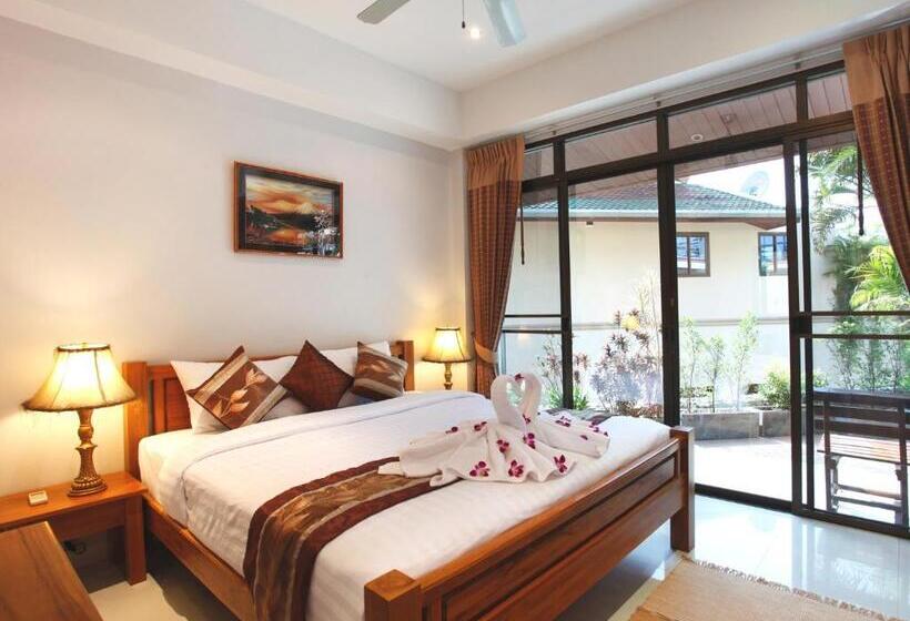 ویلا دلوکس 3 خوابه, Kata Sea View Villas