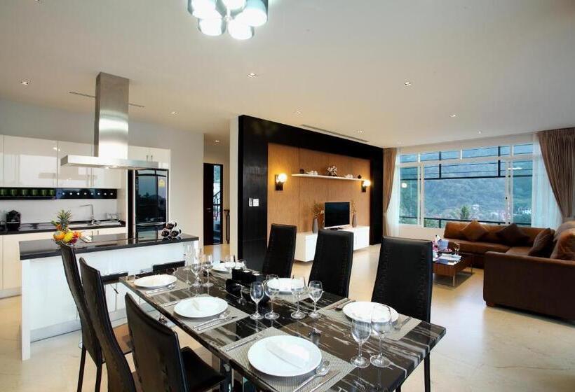 ویلای 4 خوابه, Kata Sea View Villas