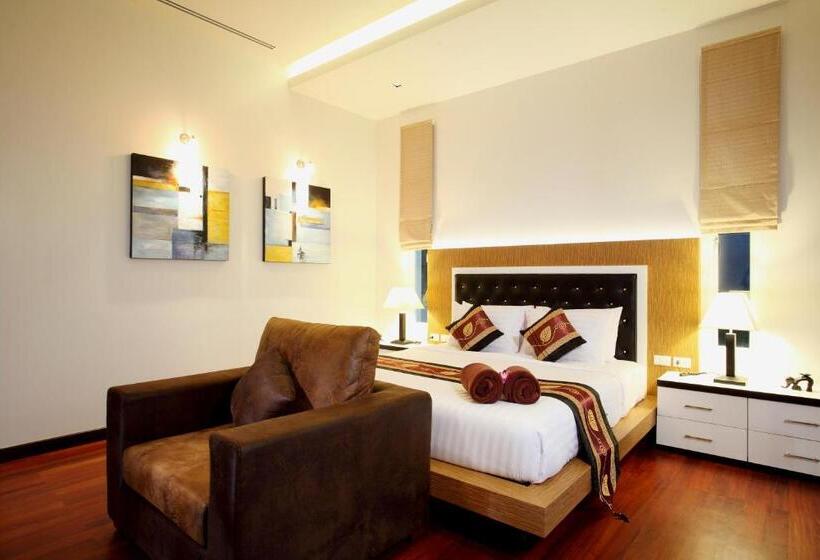 ویلای 3 خوابه با استخر, Kata Sea View Villas