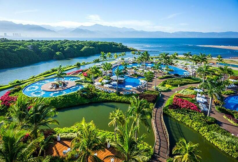 اتاق سوپریور, Vidant At Nuevo Vallarta