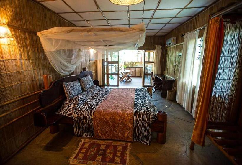 اتاق استاندارد با تخت بزرگ, Ziwa Beach Resort