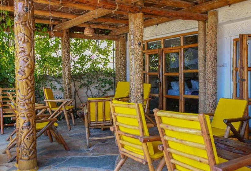 اتاق استاندارد با چشم‌انداز باغ, Ziwa Beach Resort