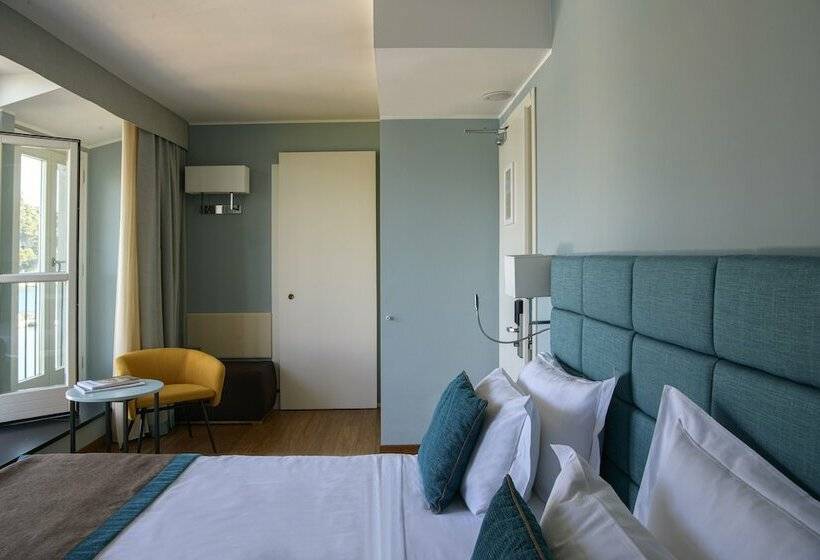 Deluxe Room, Grand  Portovenere