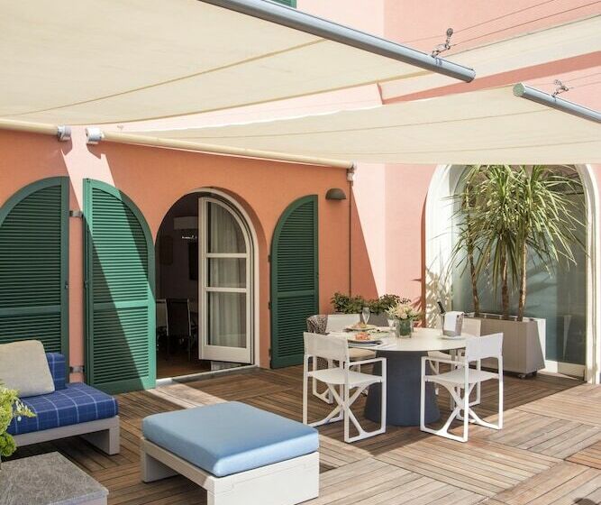 Deluxe Suite Sea View, Grand Hotel Portovenere