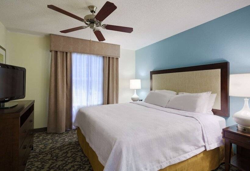 Suite Adaptée aux Personnes à Mobilité Réduite, Homewood Suites By Hilton Raleigh Durham Airport @ Rtp