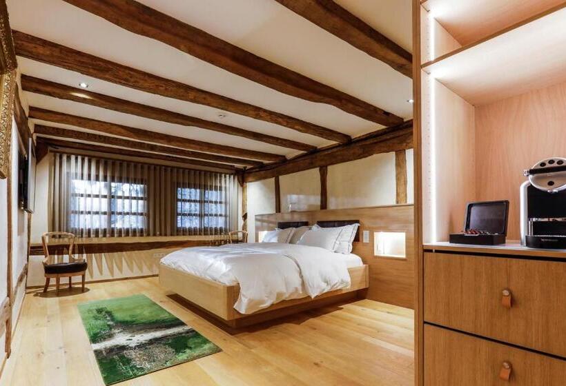 スーペリアールーム, Auberge Saint Walfrid Hôtel Restaurant & Spa