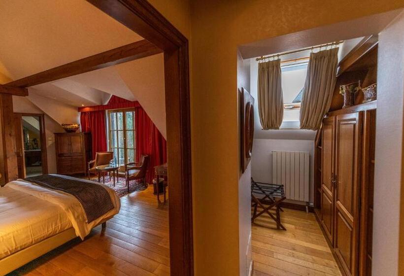 スーペリアールーム, Auberge Saint Walfrid Hôtel Restaurant & Spa