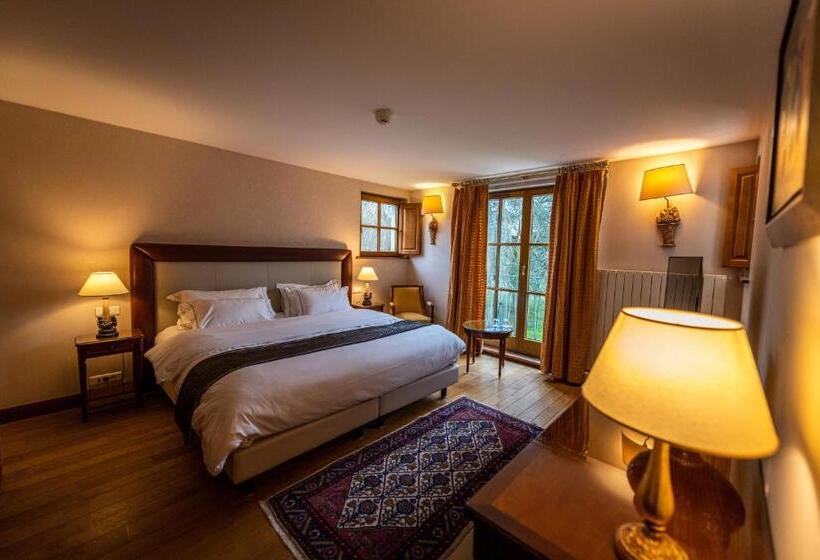 スタンダードルーム, Auberge Saint Walfrid Hôtel Restaurant & Spa