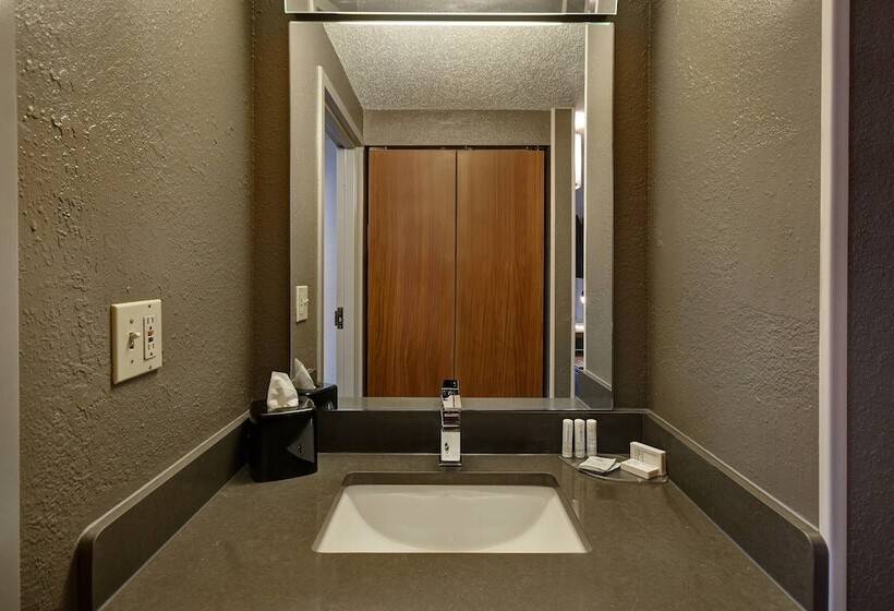 اتاق استاندارد با 2 تخت دوبل, Courtyard By Marriott Cincinnati Airport
